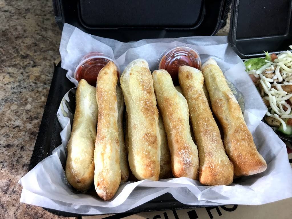 Little Pizza | restaurant | 19240 W Warren Ave, Detroit, MI 48228, USA | 3134250005 OR +1 313-425-0005