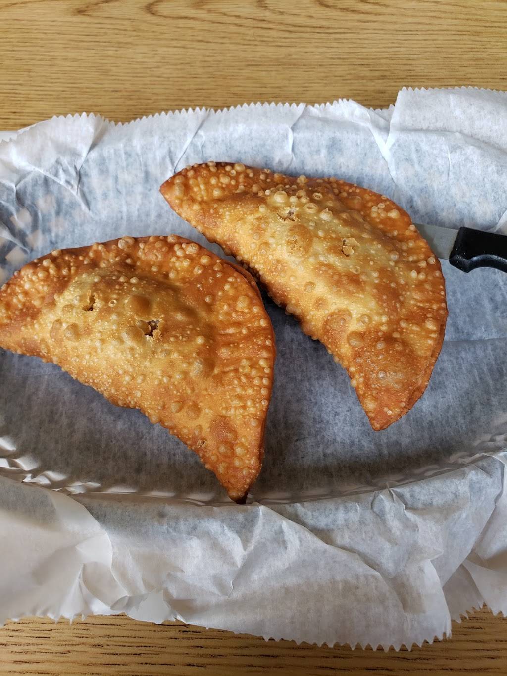 Stella’s Empanadas & Argentine Grill | restaurant | 615 Elm St, Kearny, NJ 07032, USA | 2019553663 OR +1 201-955-3663