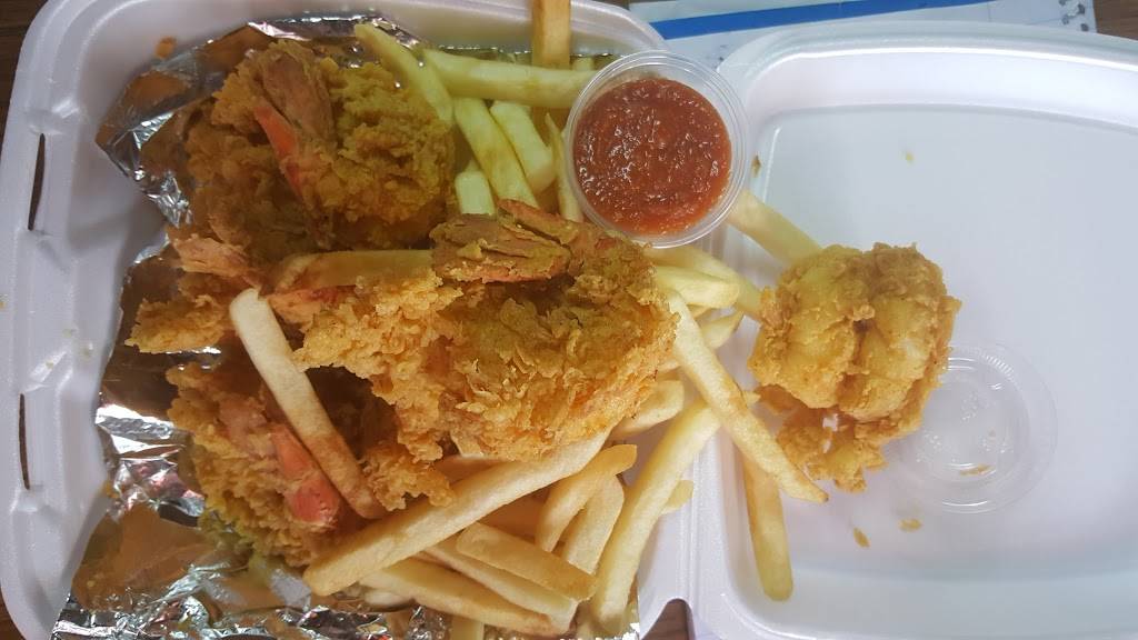 Omars Seafood & Grill | restaurant | 12520 St Clair Ave, Cleveland, OH 44108, USA | 2164512098 OR +1 216-451-2098