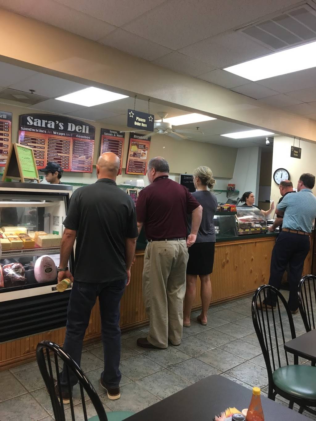 Saras Deli | meal takeaway | 3001 Gateway Dr # 110, Irving, TX 75063, USA | 9727532639 OR +1 972-753-2639