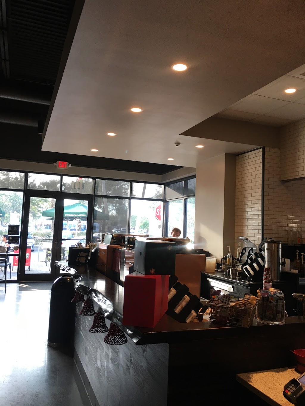 Starbucks | cafe | 5796 S University Dr #101, Davie, FL 33328, USA | 9546803217 OR +1 954-680-3217