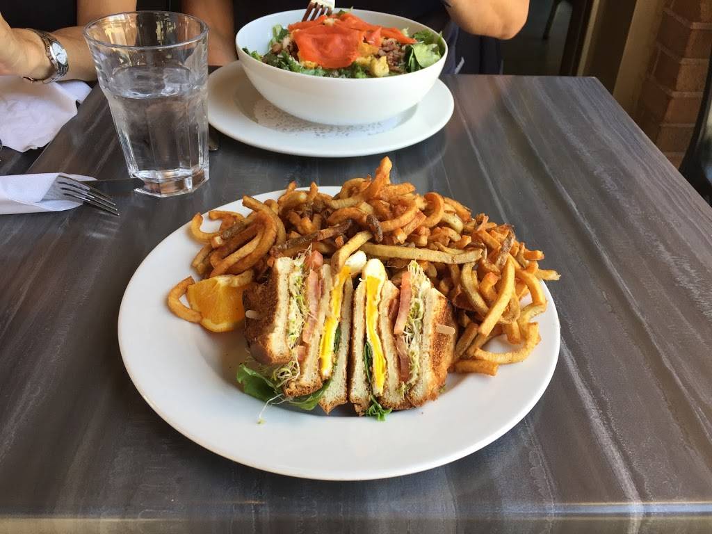 Resto-Bar Faste-Fou | restaurant | 30 Rue des Forges, Trois-Rivières, QC G9A 6E3, Canada | 8193785861 OR +1 819-378-5861