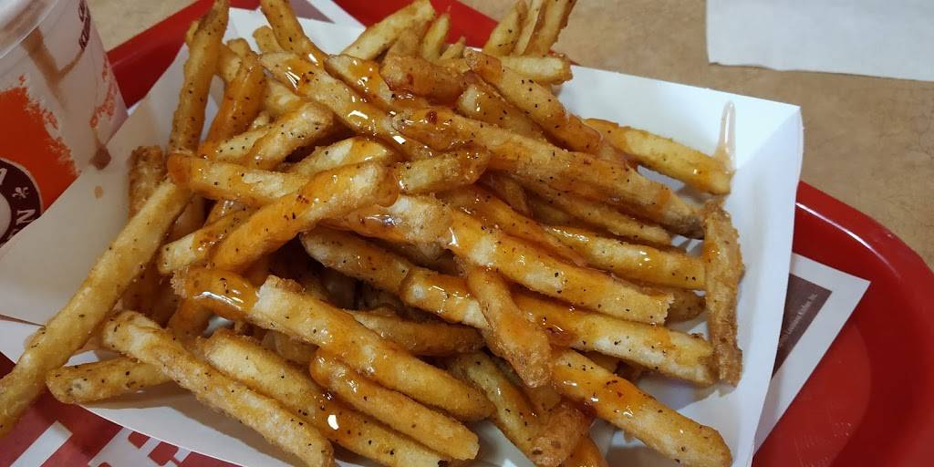 Popeyes Louisiana Kitchen | restaurant | 1900 Appleby Line Unit 7, Burlington, ON L7L 0B7, Canada | 9053350035 OR +1 905-335-0035