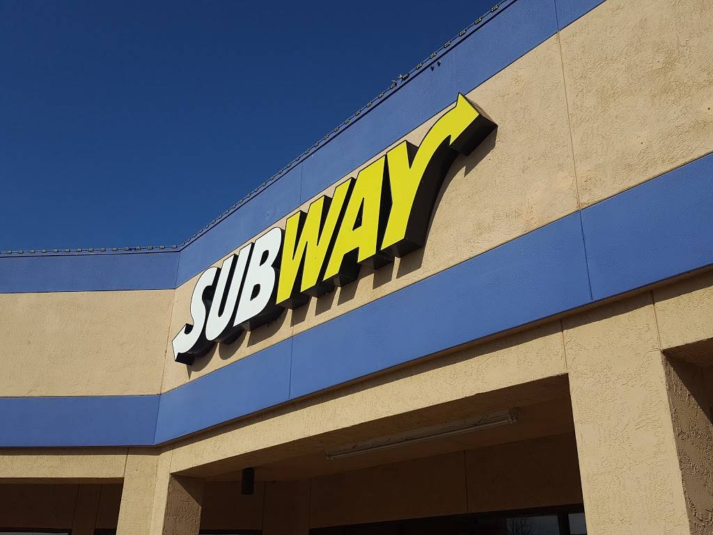 Subway Restaurants | restaurant | 1607 E McKinney St #400, Denton, TX 76209, USA | 9403816226 OR +1 940-381-6226