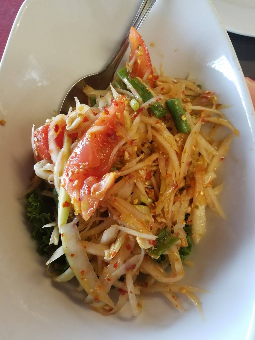 Pad Thai Restaurant | restaurant | 198 Shaw Ave, Clovis, CA 93612, USA | 5593241235 OR +1 559-324-1235