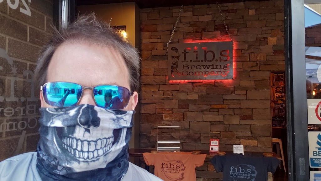 Fibs Brewing | restaurant | 260 Howard Ave, Des Plaines, IL 60018, USA | 8472279790 OR +1 847-227-9790