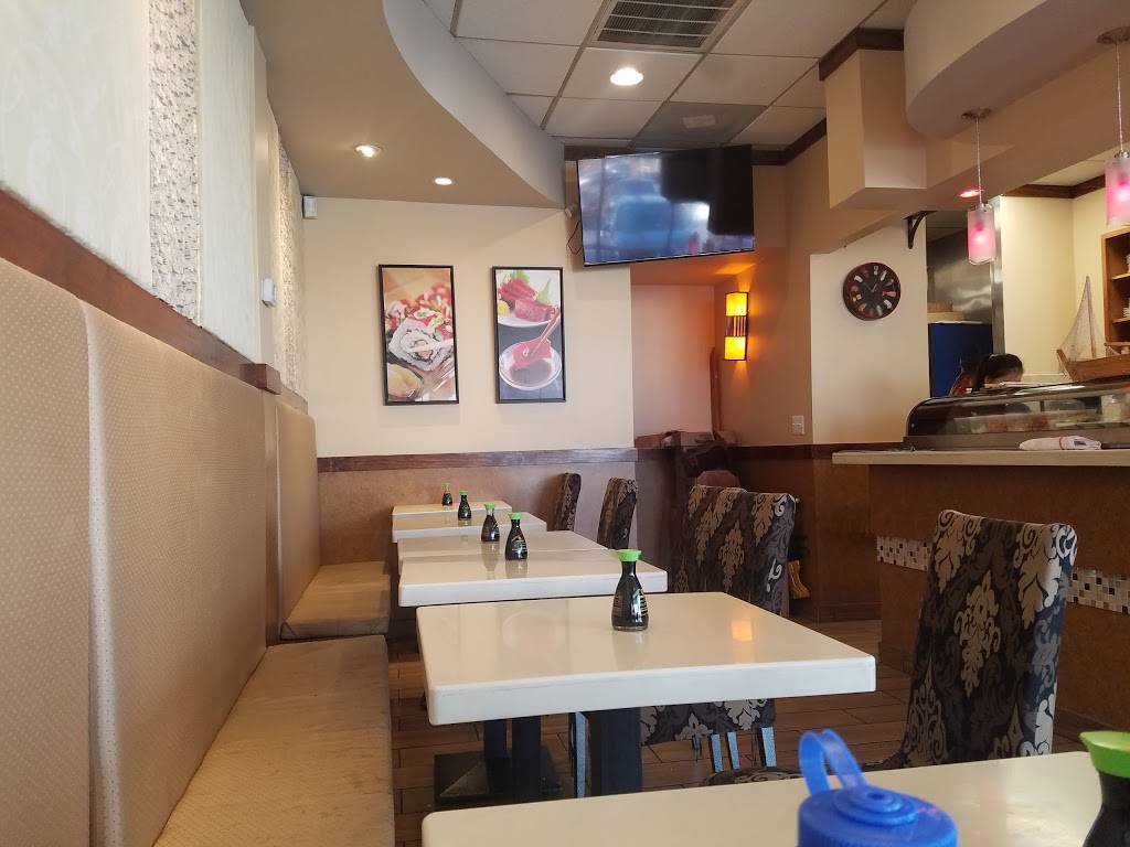 Panida Thai & Sushi Bar | restaurant | 15106 Frederick Rd, Rockville, MD 20850, USA | 3012516689 OR +1 301-251-6689