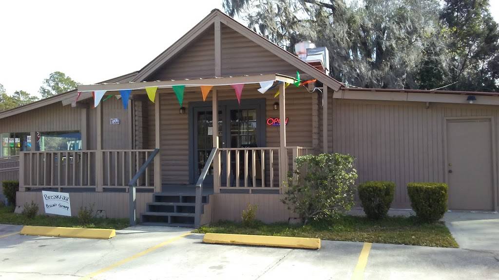 Rogers Sandwiches & More | restaurant | 24080 US-90, Sanderson, FL 32087, USA | 3867583588 OR +1 386-758-3588