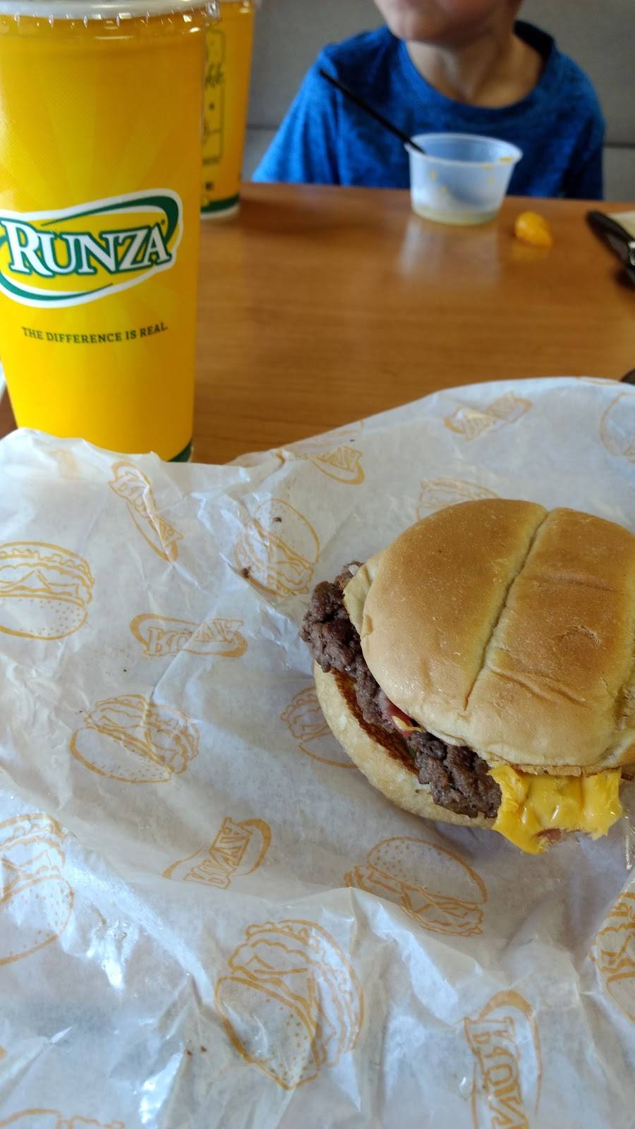 Runza Restaurant | restaurant | 1944 33rd Ave, Columbus, NE 68601, USA | 4025633767 OR +1 402-563-3767