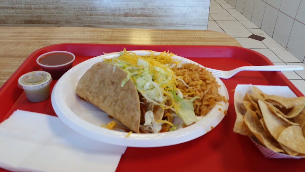 Rodolfos Taco Shop | restaurant | 3000 E 20th St b2, Farmington, NM 87402, USA | 5053262076 OR +1 505-326-2076