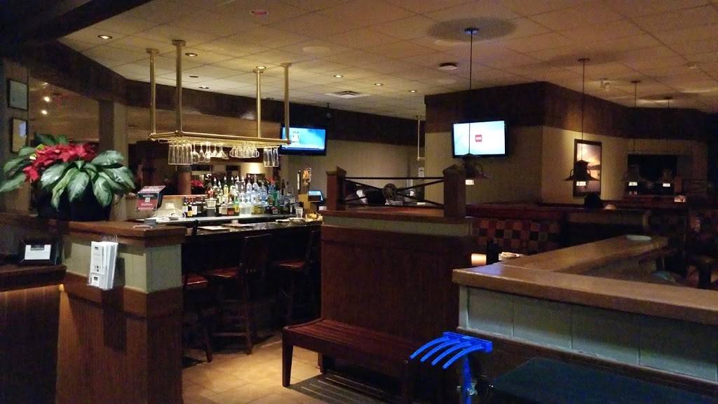 Red Lobster | restaurant | 223 W McGalliard Rd, Muncie, IN 47303, USA | 7652886768 OR +1 765-288-6768