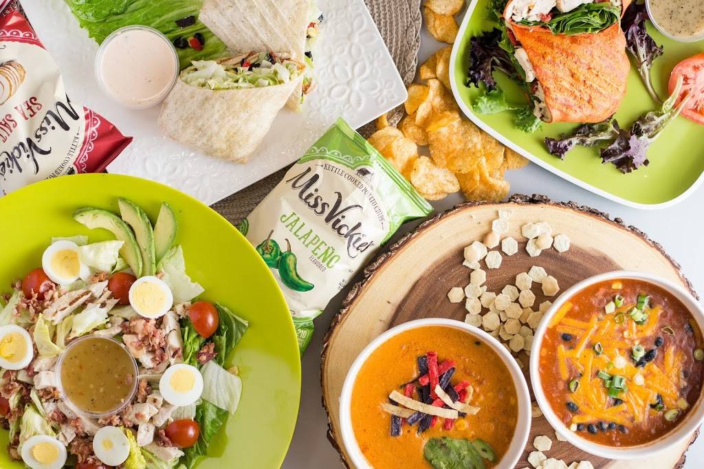 Salad House | restaurant | 3176 N Broadway, Chicago, IL 60657, USA | 7738806452 OR +1 773-880-6452