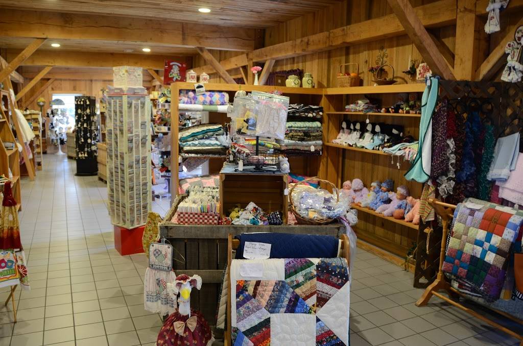 Gasthof Amish Village | bakery | 6747 E Gasthof Village Rd, Montgomery, IN 47558, USA | 8124862600 OR +1 812-486-2600