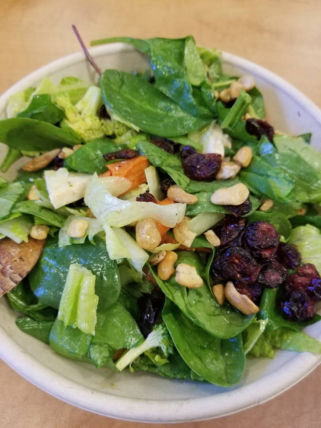 honeygrow | restaurant | 1588 Kings Hwy N, Cherry Hill, NJ 08034, USA | 8565208122 OR +1 856-520-8122