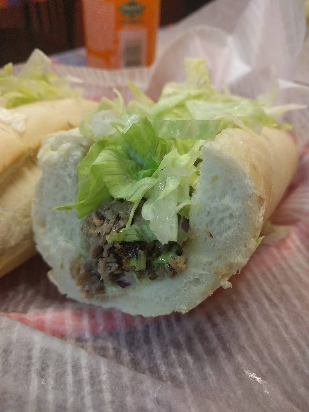 Paisley Hippo Sandwich Shop | meal takeaway | 22 Commerce St # 7, Hinesburg, VT 05461, USA | 8024822345 OR +1 802-482-2345