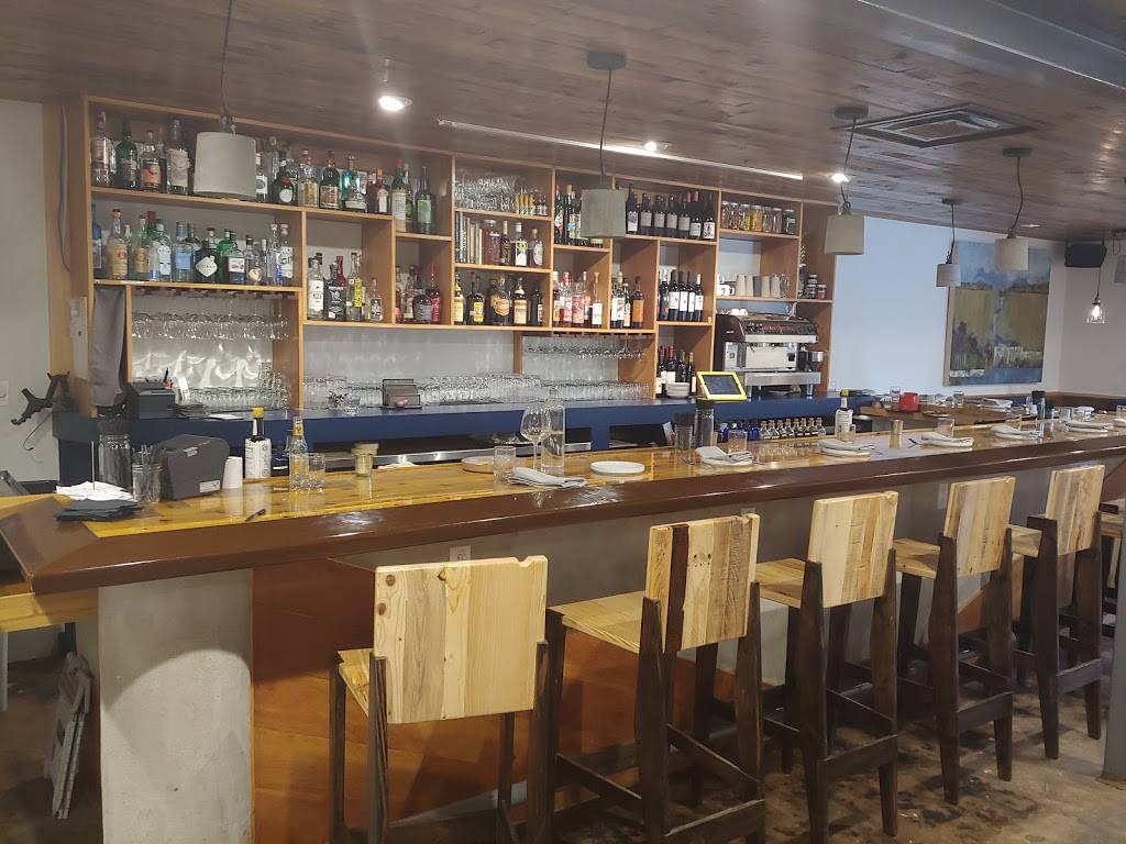 Intero Restaurant | restaurant | 2612 E Cesar Chavez St, Austin, TX 78702, USA | 5125994052 OR +1 512-599-4052