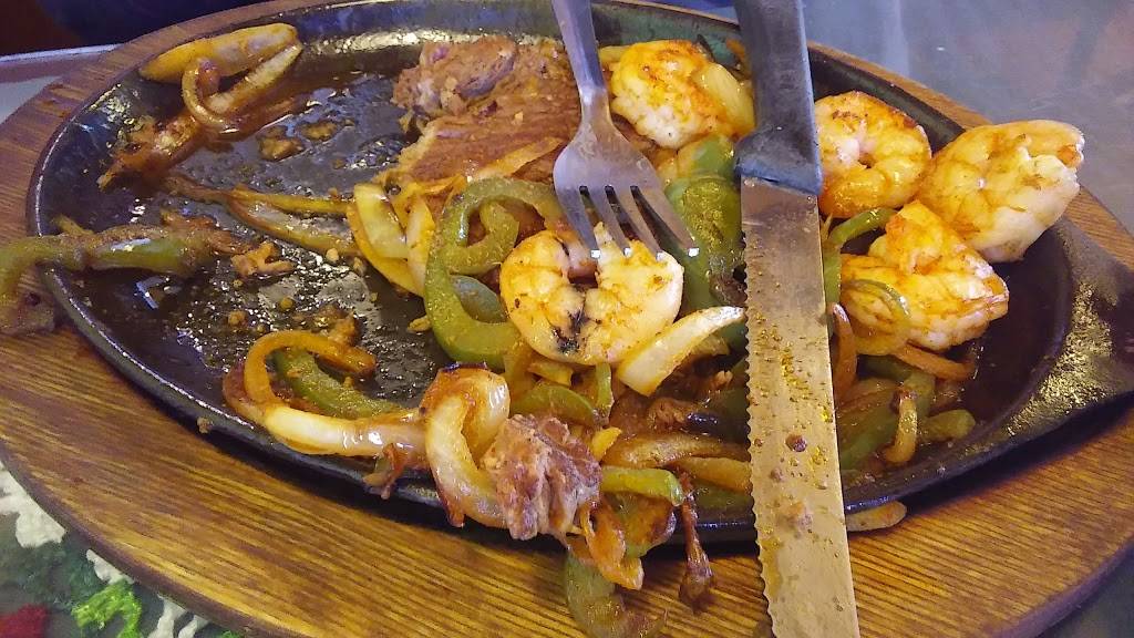 El Cerrito | restaurant | 1297 Main St, Altavista, VA 24517, USA | 4343091237 OR +1 434-309-1237