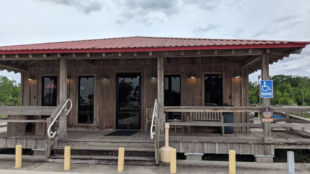 Heberts Boudin & Cracklins | restaurant | 2926 Grand Point Hwy, Breaux Bridge, LA 70517, USA | 3376678827 OR +1 337-667-8827