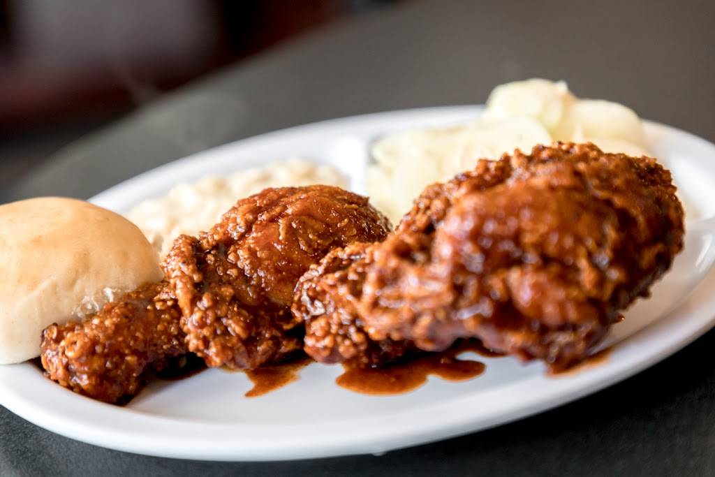 Marks Pies and Thighs | restaurant | 813 US-27, Cataula, GA 31804, USA | 7066101375 OR +1 706-610-1375