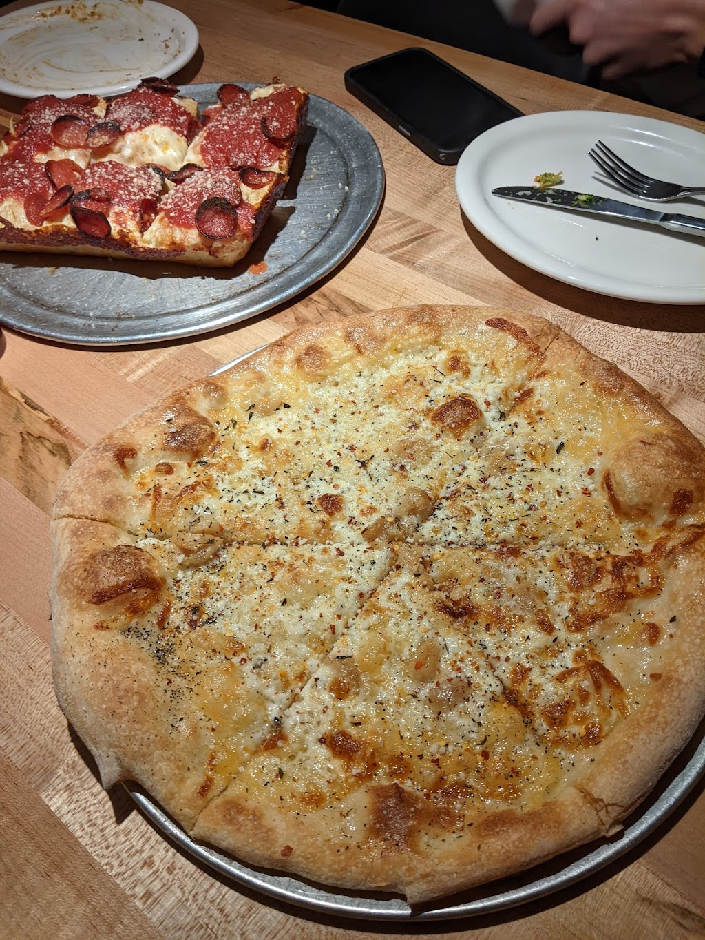 Love Supreme | restaurant | 2805 Manor Rd, Austin, TX 78722, USA | 5122962655 OR +1 512-296-2655