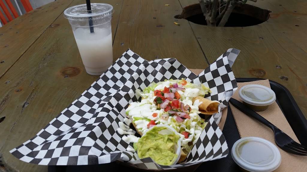 Aguas Way | restaurant | 5248 Long Beach Boulevard, Long Beach, CA 90805, USA | 5627261514 OR +1 562-726-1514