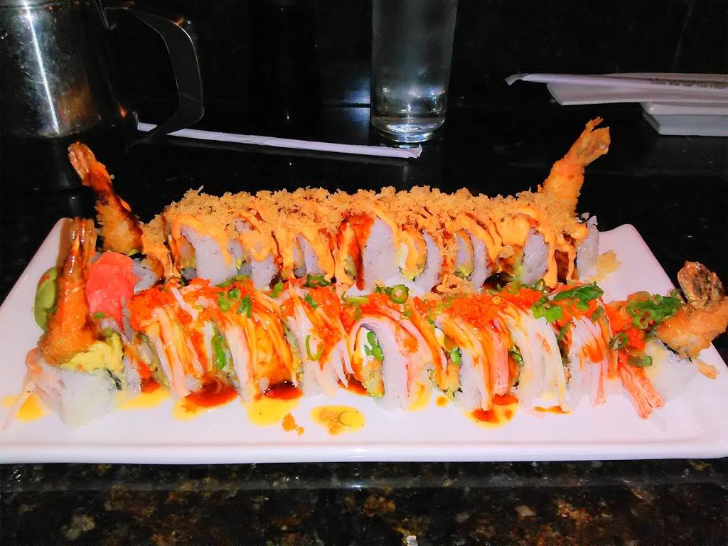 Hooks on 4th | restaurant | 7900 4th St N, St. Petersburg, FL 33702, USA | 7275774665 OR +1 727-577-4665