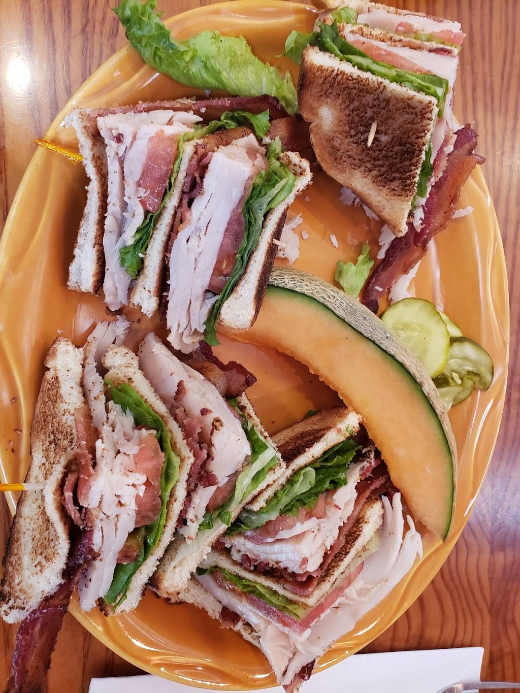 Yours Truly Restaurant | restaurant | 3725 Medina Rd, Medina, OH 44256, USA | 3307225800 OR +1 330-722-5800