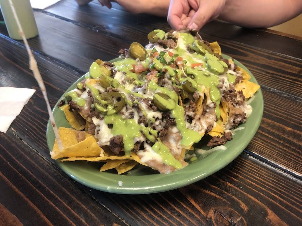 Las Gorditas/Los Pinguinos | restaurant | 840 N Decatur Blvd Suite G, Las Vegas, NV 89107, USA | 7029989720 OR +1 702-998-9720