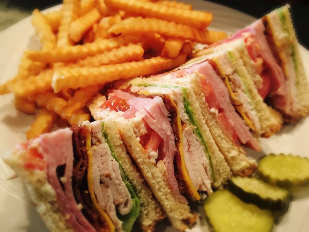 Papas Bar-B-Que & Seafood | restaurant | 119A Charlotte Rd, Savannah, GA 31410, USA | 9128970236 OR +1 912-897-0236