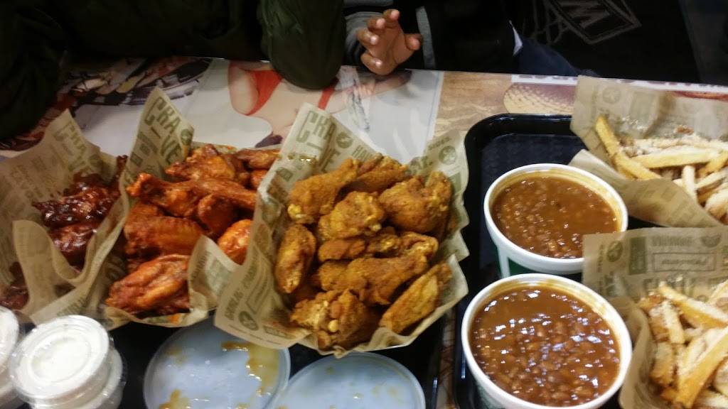Wingstop | restaurant | 1721 New Hope Church Rd, Raleigh, NC 27609, USA | 9198728856 OR +1 919-872-8856