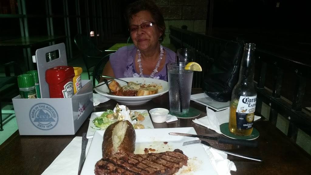 Blue Monkey Bar & Grill | restaurant | 9607, 7550 Mission Hills Dr # 326, Naples, FL 34119, USA | 2395972583 OR +1 239-597-2583