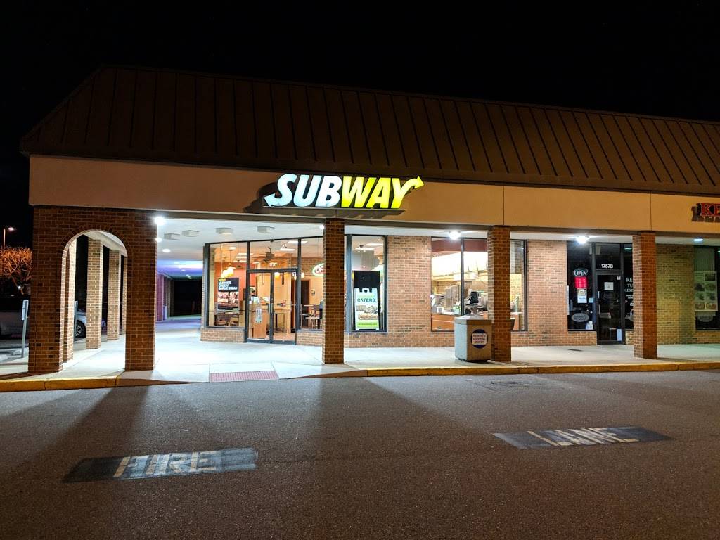 Subway Restaurants | restaurant | 1757 Parkview Dr, Chesapeake, VA 23320, USA | 7575231842 OR +1 757-523-1842