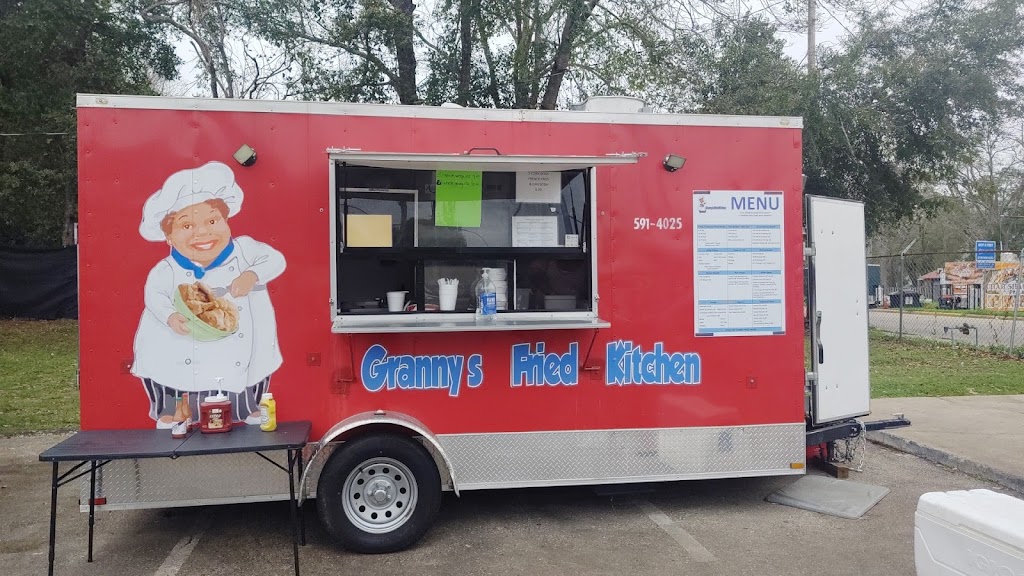 Grannys Fried chicken | restaurant | 723 W Orange Ave, Tallahassee, FL 32310, USA | 8505914025 OR +1 850-591-4025