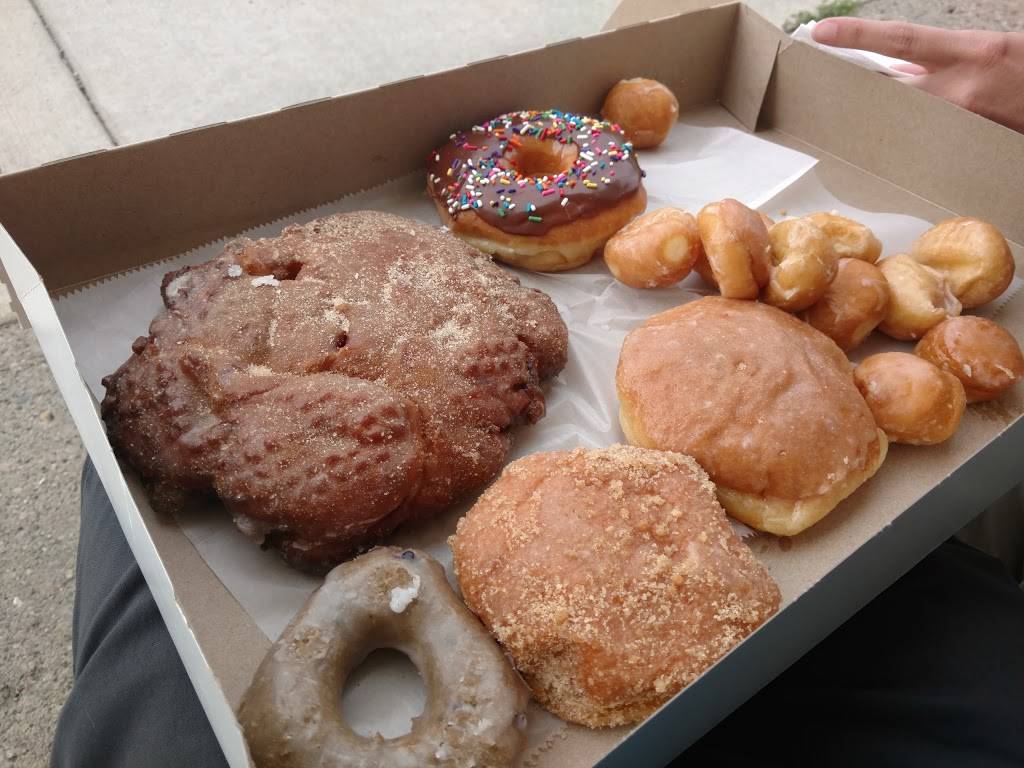 Titus Bakery | bakery | 820 W South St, Lebanon, IN 46052, USA | 7654821740 OR +1 765-482-1740