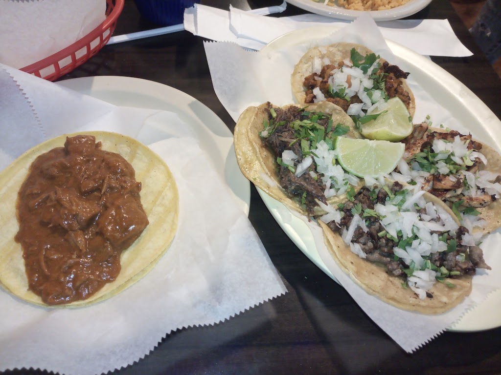 El Tapatio Restaurant #2 | restaurant | 1509 E Main St, Gatesville, TX 76528, USA | 2548658039 OR +1 254-865-8039