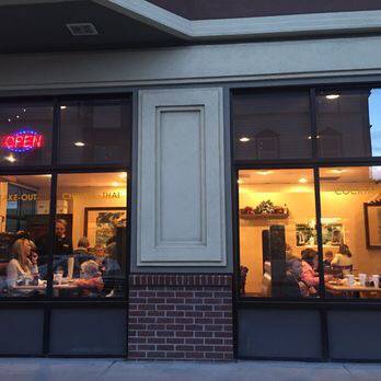 Henrys Chinese Restaurant | restaurant | 175 Main St #8117, Edwards, CO 81632, USA | 9709263050 OR +1 970-926-3050