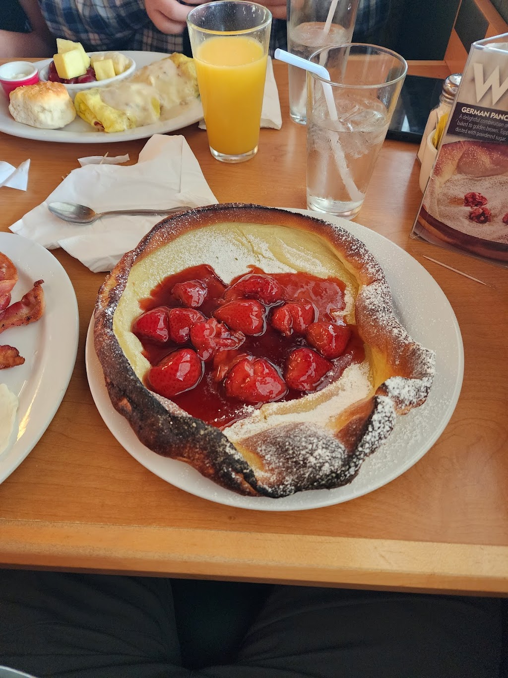 Elmers Restaurant (Medford, OR) | cafe | 2000 Biddle Rd, Medford, OR 97504, USA | 5417722000 OR +1 541-772-2000