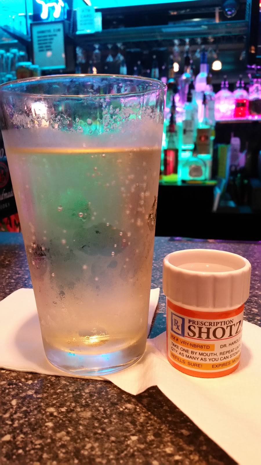 MIXERS Bar & Grill | night club | 11920 SW Pacific Hwy, Tigard, OR 97223, USA | 5036843011 OR +1 503-684-3011