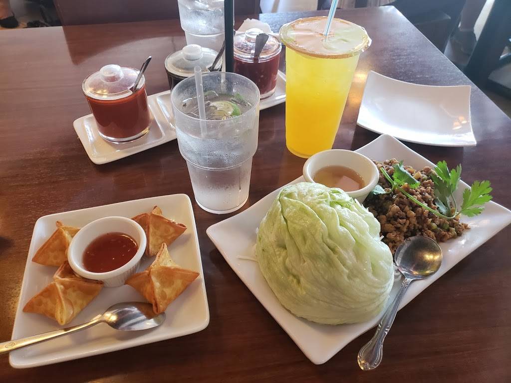 Saigon Bistro | restaurant | 1554 Town Center Dr W, Lakeland, FL 33803, USA | 8636866560 OR +1 863-686-6560