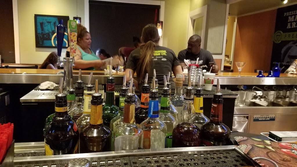 Chilis Grill & Bar | meal takeaway | 13210 City Station Dr, Jacksonville, FL 32218, USA | 9047149768 OR +1 904-714-9768