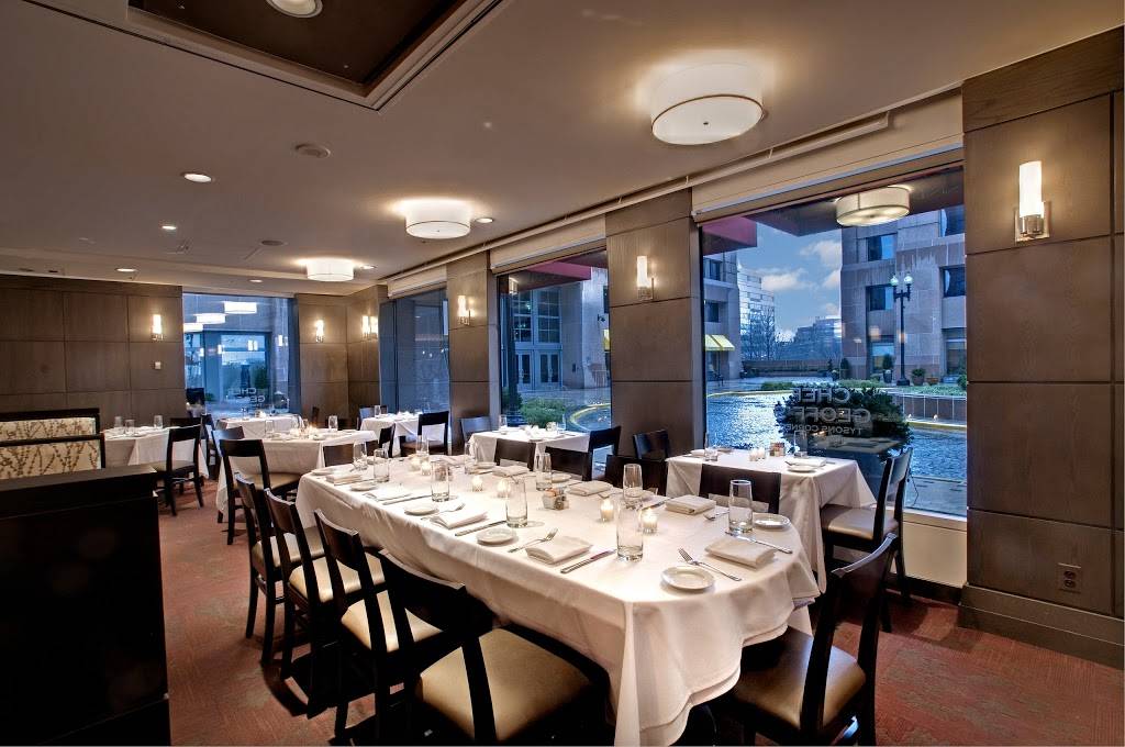 Chef Geoffs Tysons | restaurant | 8045 Leesburg Pike suite 120, Vienna, VA 22182, USA | 5712826003 OR +1 571-282-6003