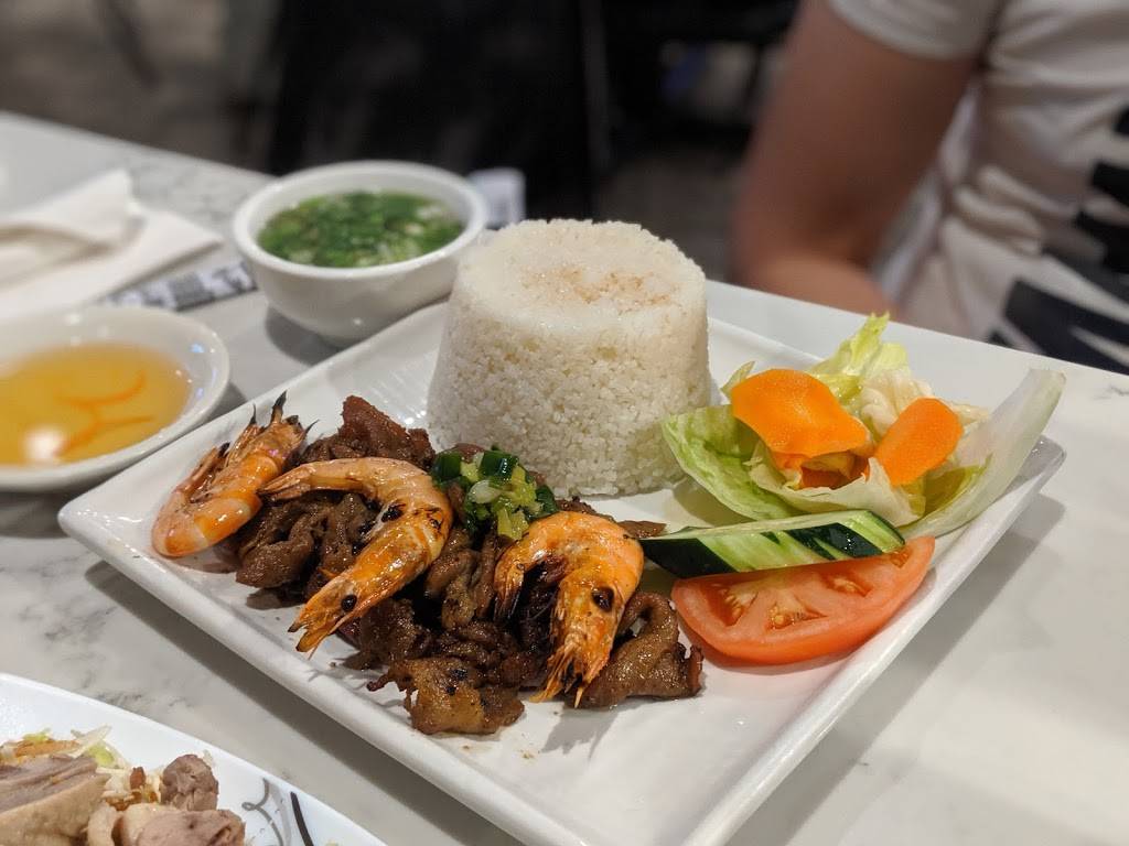 Saigon Chicken House | restaurant | 223 Adams St, Dorchester, MA 02122, USA | 6174368888 OR +1 617-436-8888