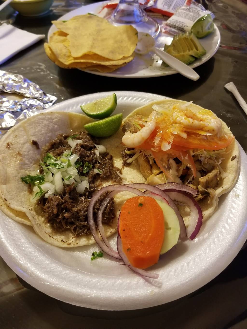 Don Cahuamanta | restaurant | 3549 W McDowell Rd, Phoenix, AZ 85009, USA | 6023583982 OR +1 602-358-3982