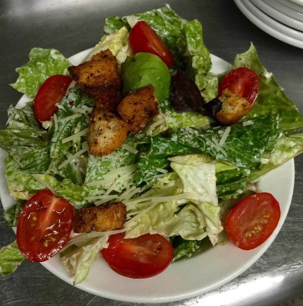 The Stones Throw Tavern & Grill | restaurant | 176 E Wooster St, Bowling Green, OH 43402, USA | 4193547474 OR +1 419-354-7474