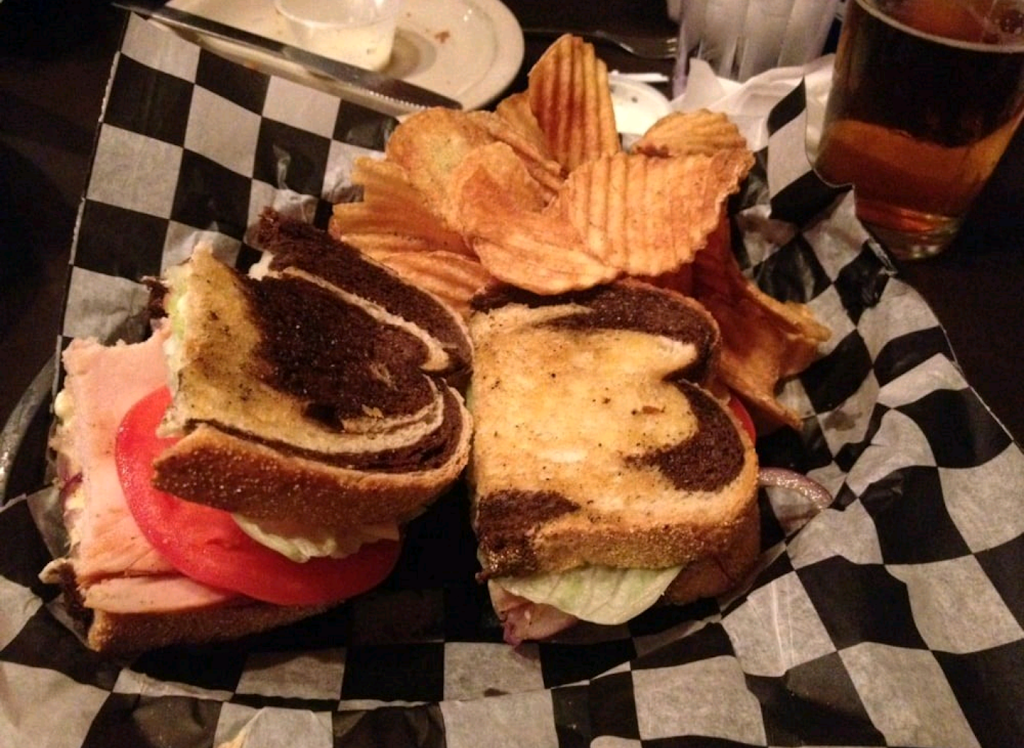 Shots | restaurant | 4259 Lake Michigan Dr NW, Grand Rapids, MI 49534, USA | 6164537780 OR +1 616-453-7780