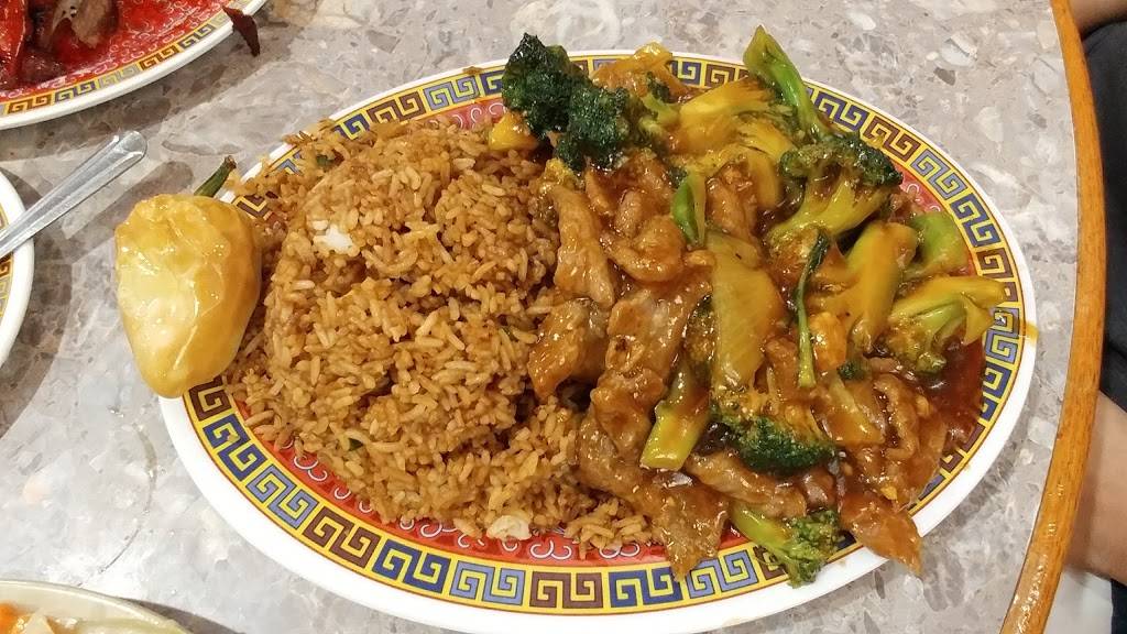 Ying Li Restaurant | restaurant | 342 W San Ysidro Blvd N, San Diego, CA 92173, USA | 6194282288 OR +1 619-428-2288