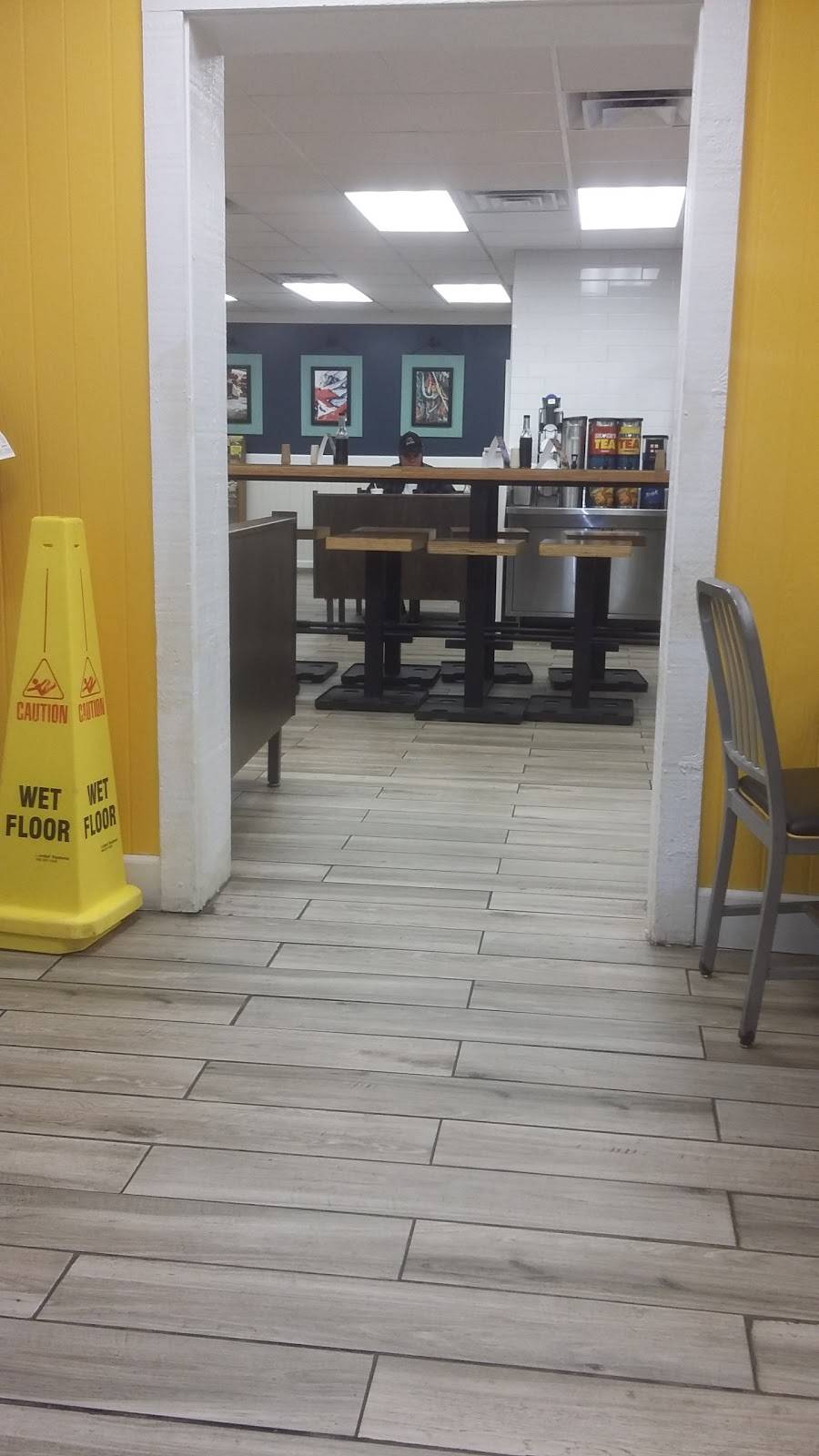 Long John Silvers | restaurant | 1381 Earl L Core Rd, Morgantown, WV 26505, USA | 3042962142 OR +1 304-296-2142