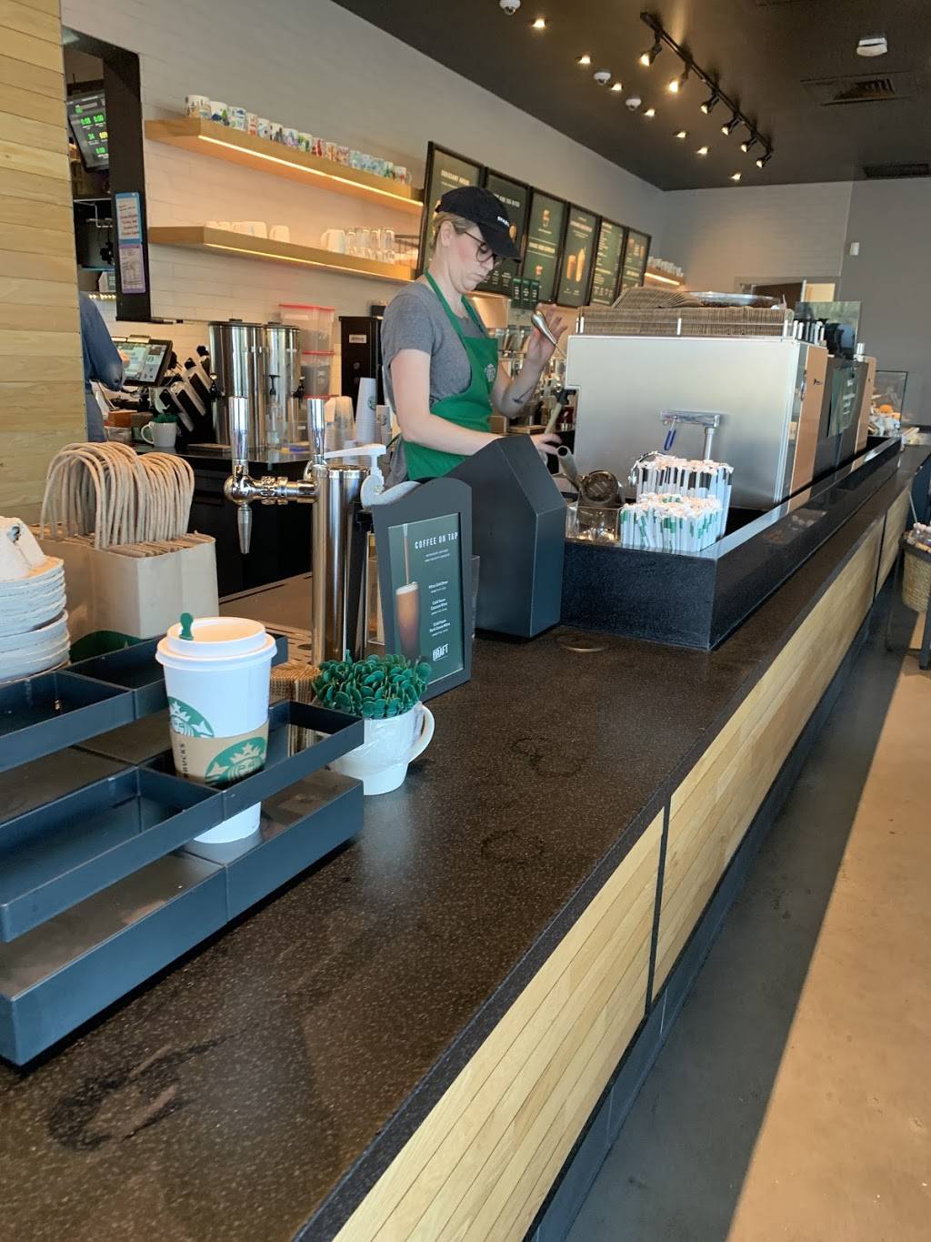 Starbucks | cafe | 10330 Curry Ford Rd, Orlando, FL 32825, USA | 4078399586 OR +1 407-839-9586