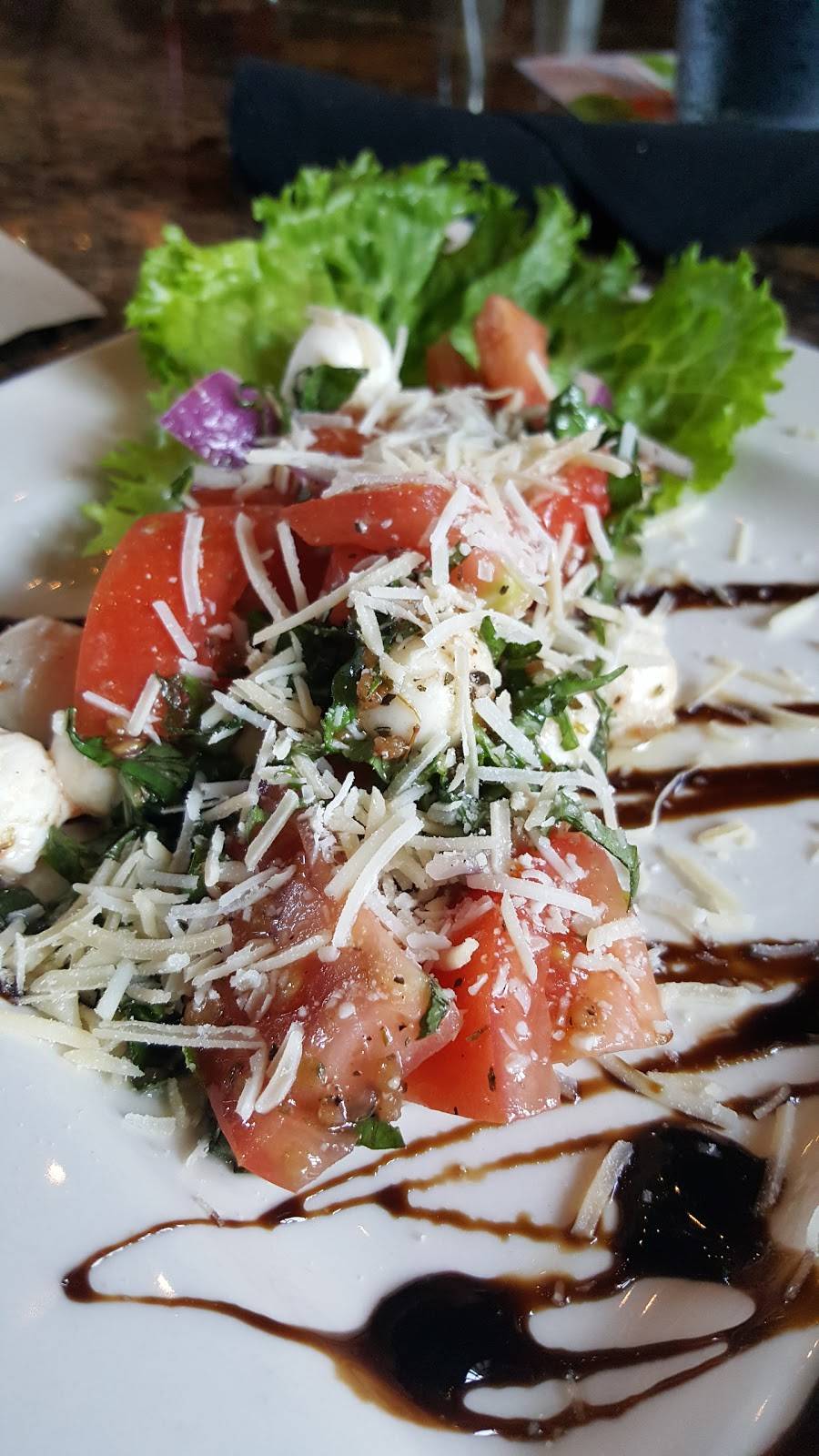 BJs Restaurant & Brewhouse | restaurant | 2514 W International Speedway Blvd, Daytona Beach, FL 32114, USA | 3862262005 OR +1 386-226-2005