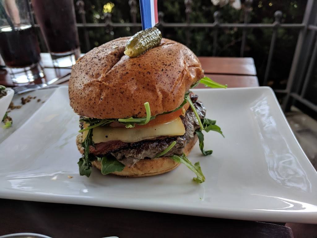 Umami Burger Thousand Oaks | restaurant | 2200 Thousand Oaks Blvd, Thousand Oaks, CA 91362, USA | 8054138626 OR +1 805-413-8626